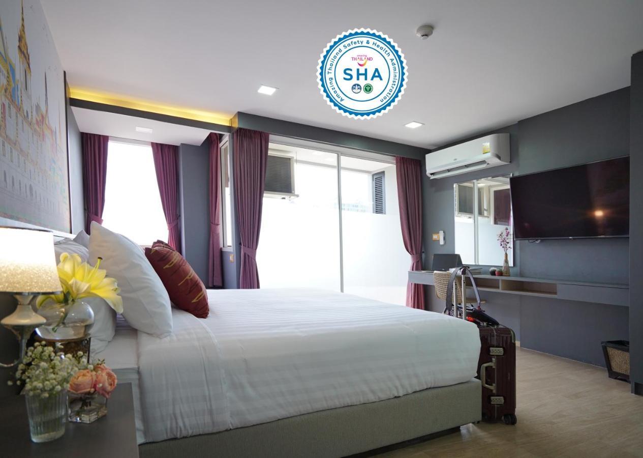 The Qube Fifty Hotel Bangkok Bagian luar foto